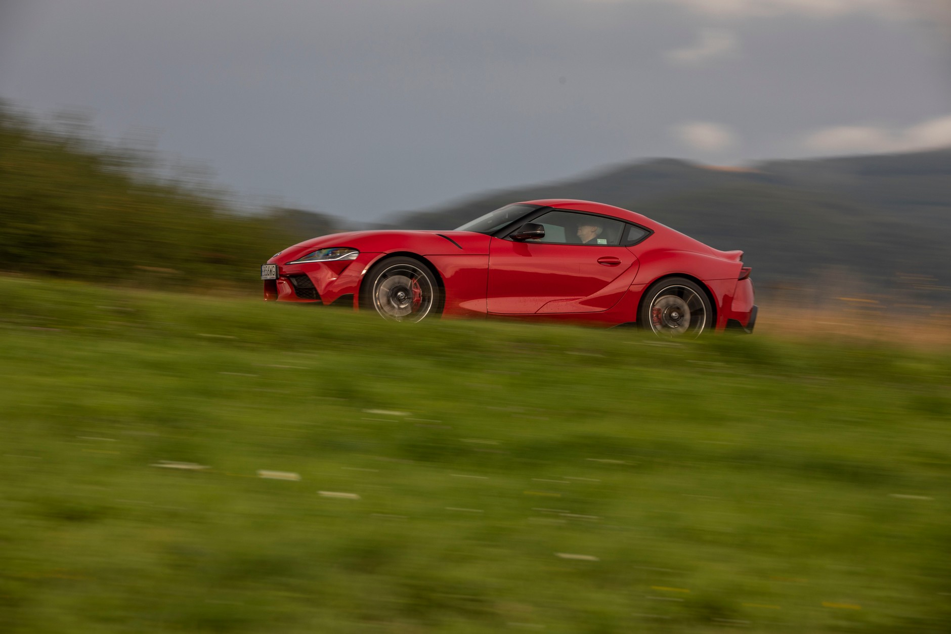 BMW M2 Competition vs Toyota GR Supra