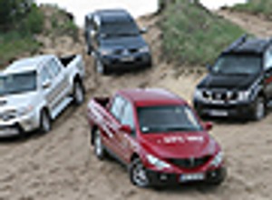 SsangYong Actyon Sports, Toyota Hilux, Mitsubishi L200, Nissan Navara - Który los okaże się szczęśliwy?