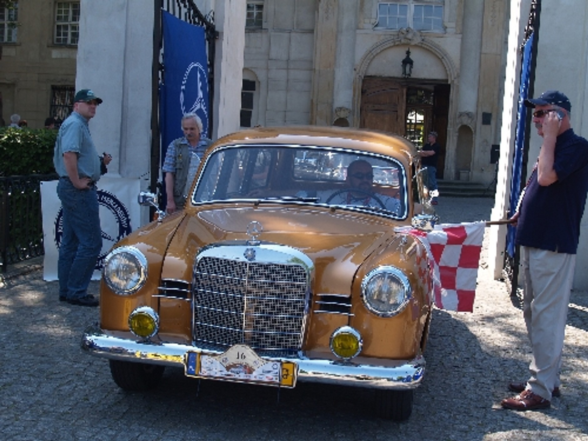 Zlot zabytkowych Mercedesów w Lesznie 8-10 czerwiec