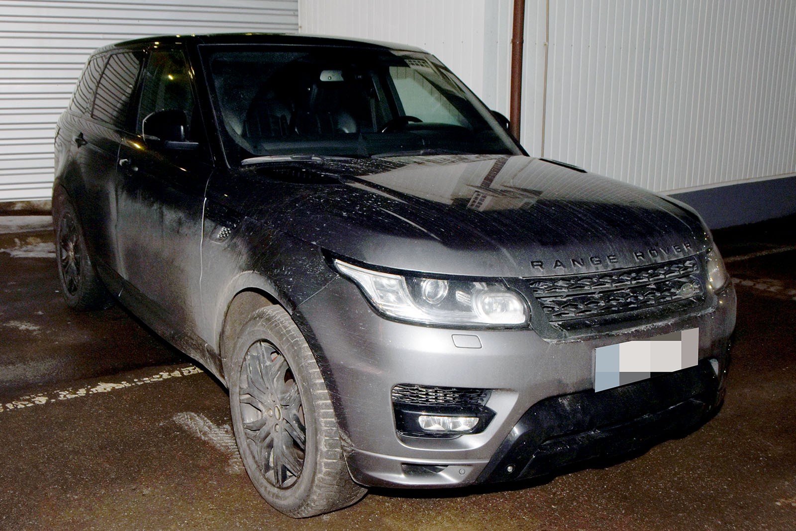 Range Rover zatrzymany na granicy. Od 9 lat był zarejestrowany w Ukrainie, choć wcześniej został skradziony we Francji