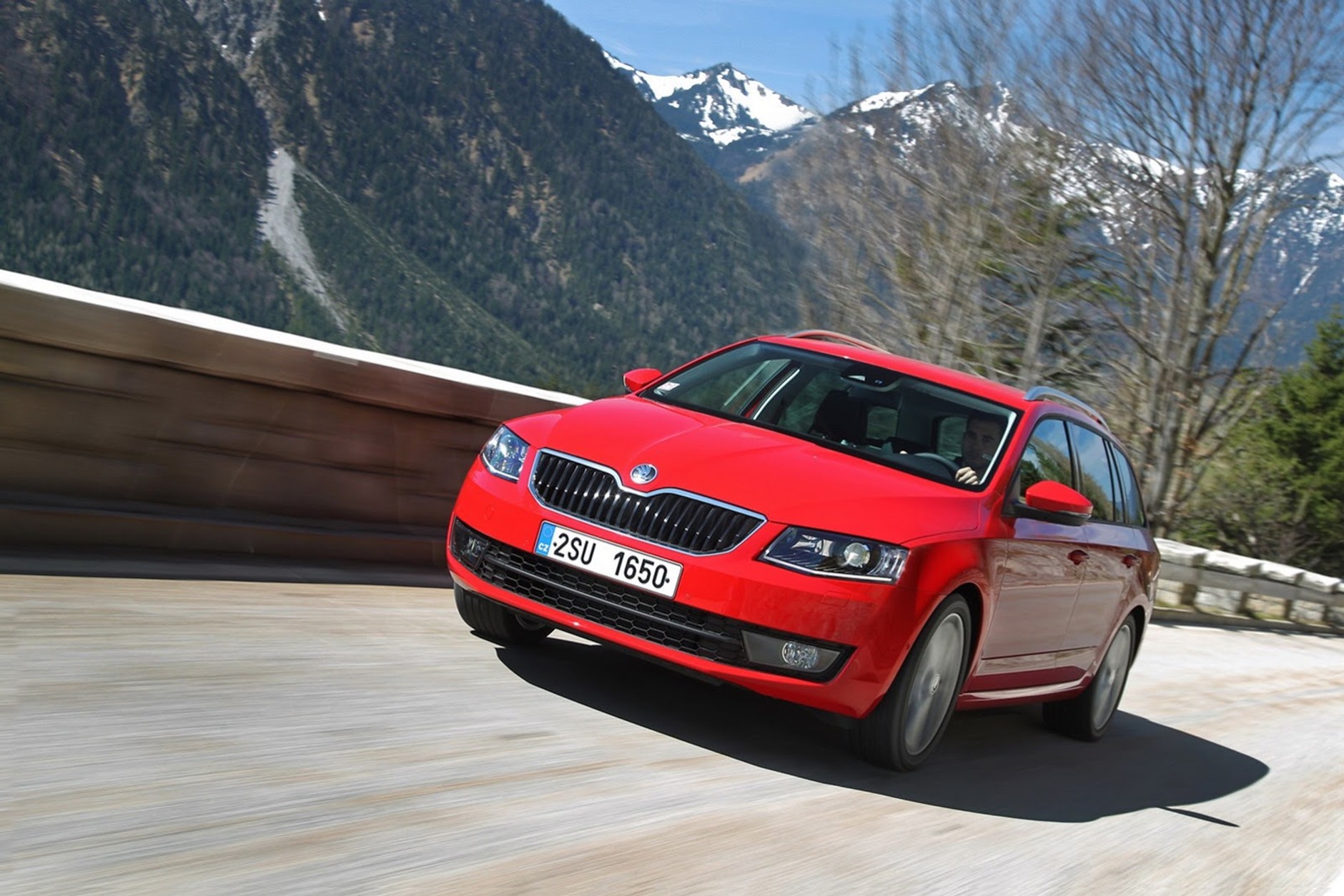 Skoda Octavia Combi 4x4: stworzona na kiepskie drogi