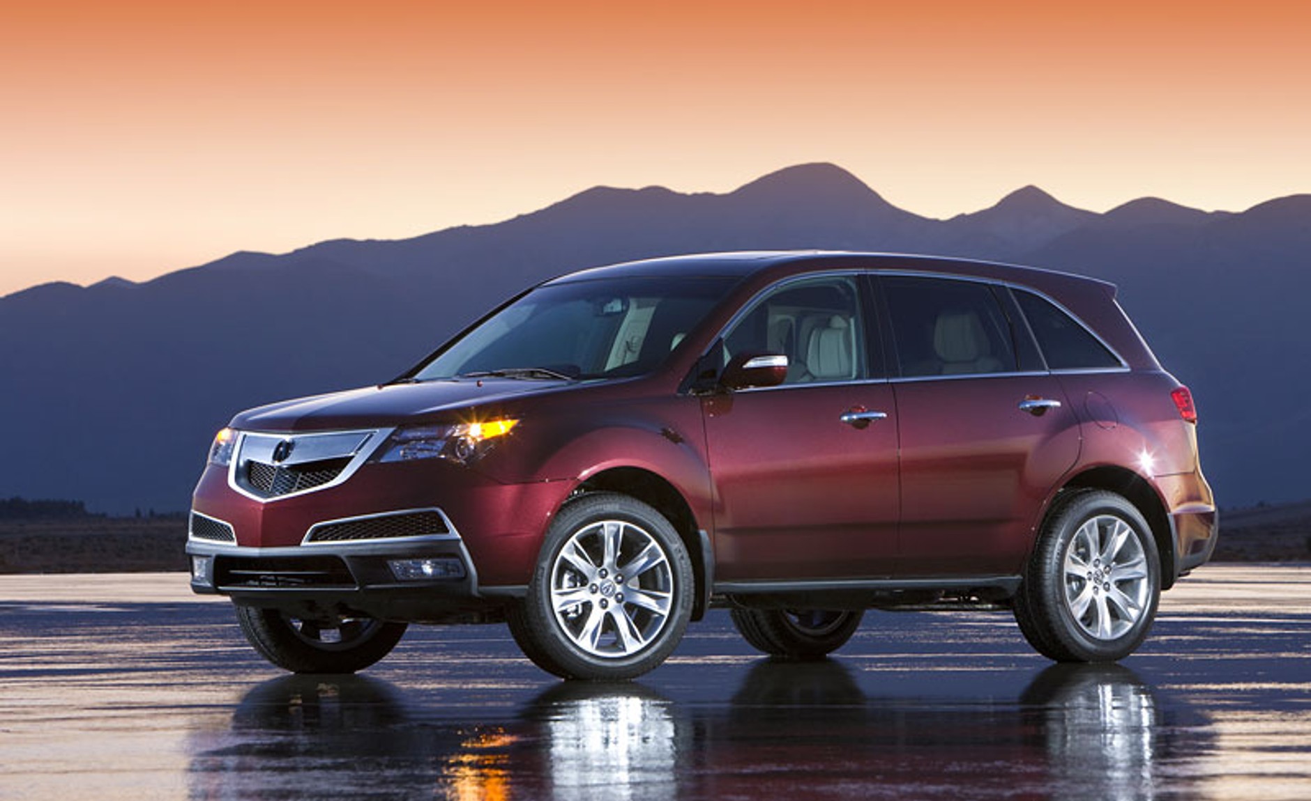 Acura MDX: facelifting siedmioosobowego modelu SUV na rok 2010