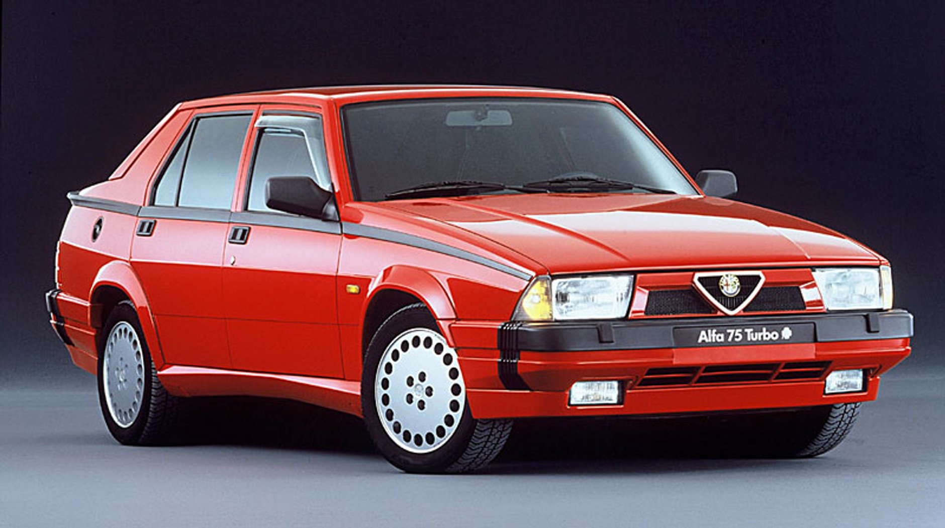 Alfa Romeo – powrót do USA przesunięty