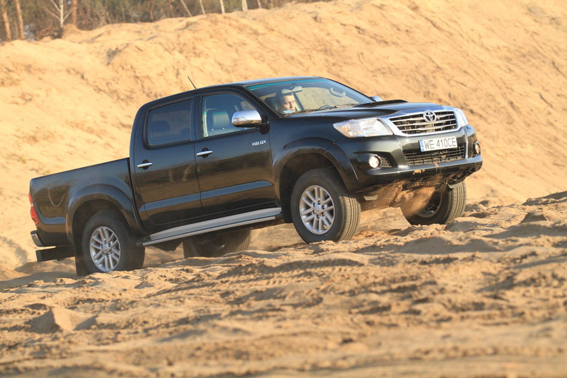 Toyota Hilux: pikap nie do zdarcia