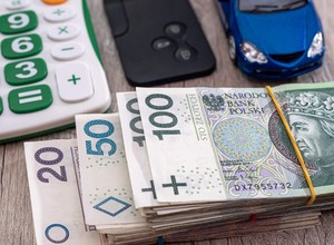 Kredyt gotówkowy na zakup samochodu – czy warto?