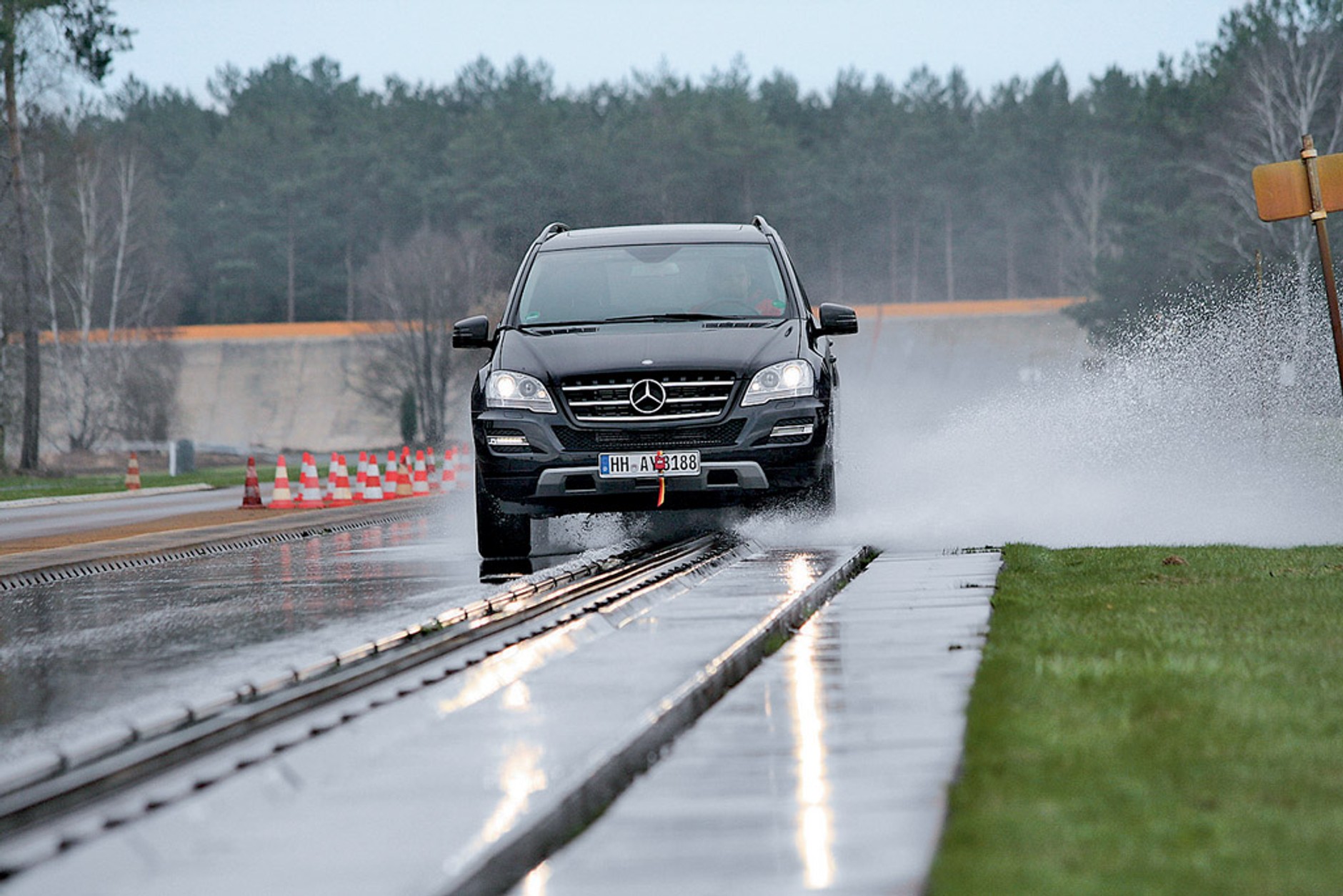 Test opon zimowych w rozmiarze 255/55 R 18: sprawdzamy, które okażą się najlepsze