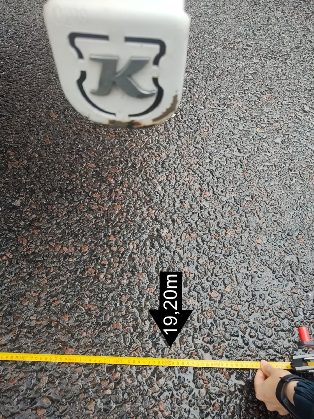 Rosyjski TIR za długi o 2,7 m