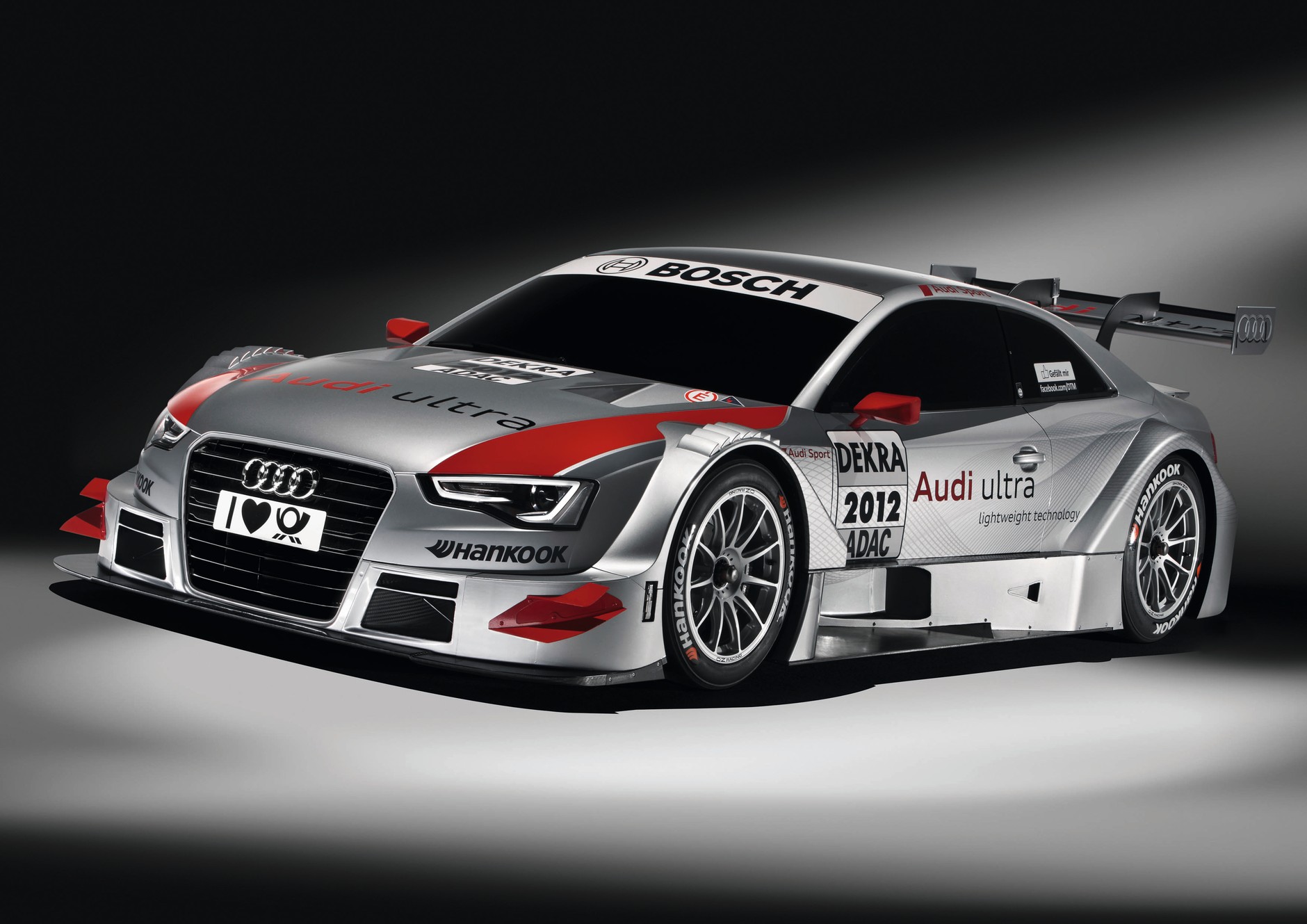 Wystawa modeli DTM w Muzeum Audi