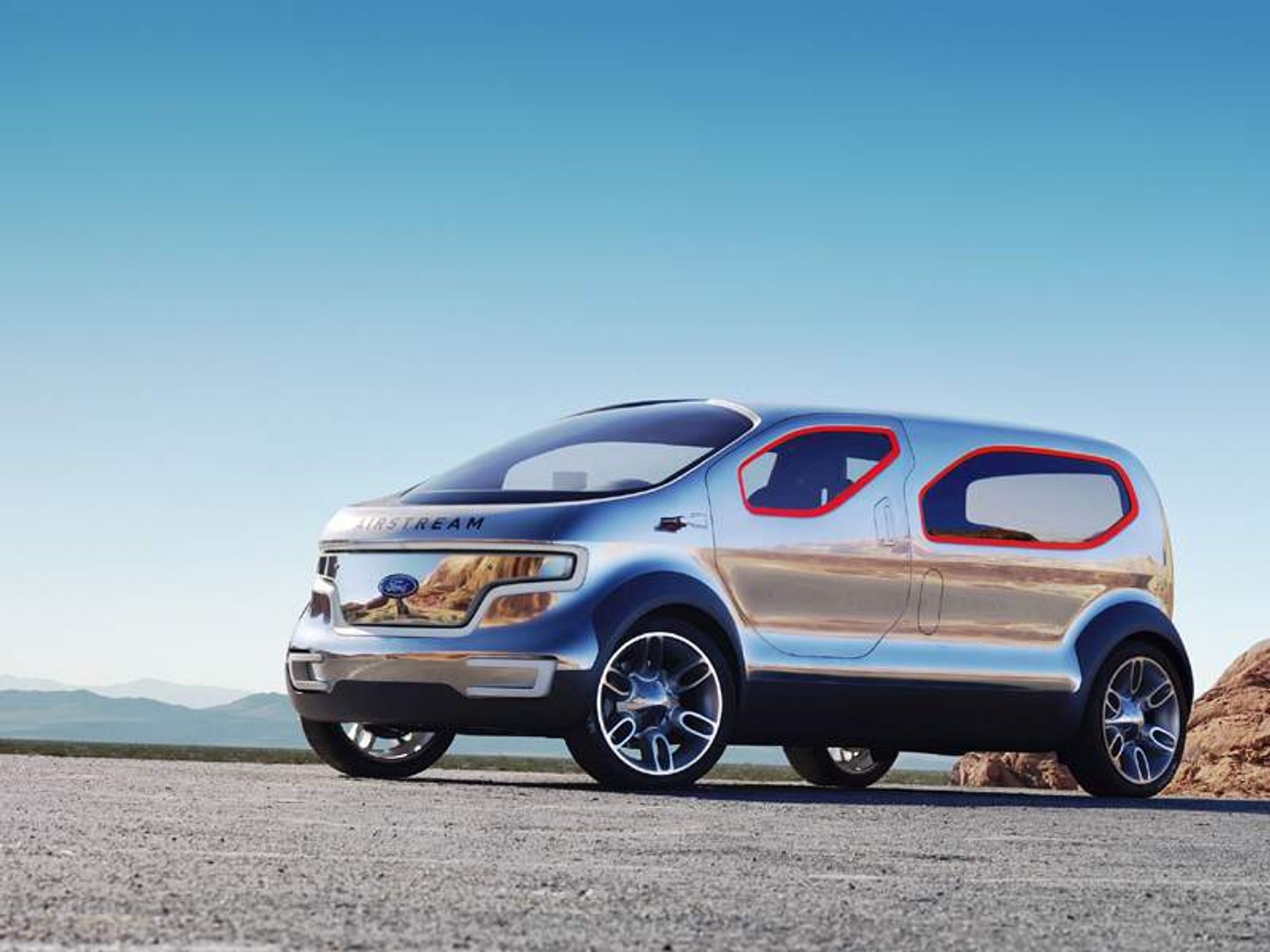 Detroit 2007: Ford Airstream concept  - crossover przyszłości