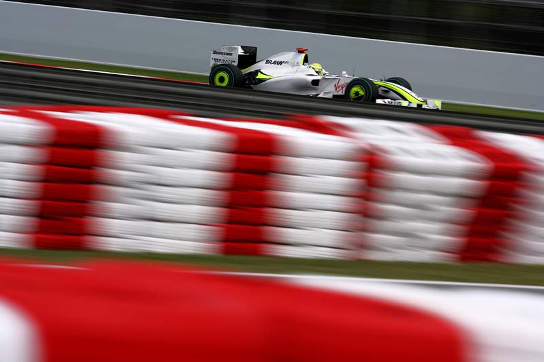 Grand Prix Hiszpanii 2009: niedościgniony Button, słaby Kubica (fotogaleria)