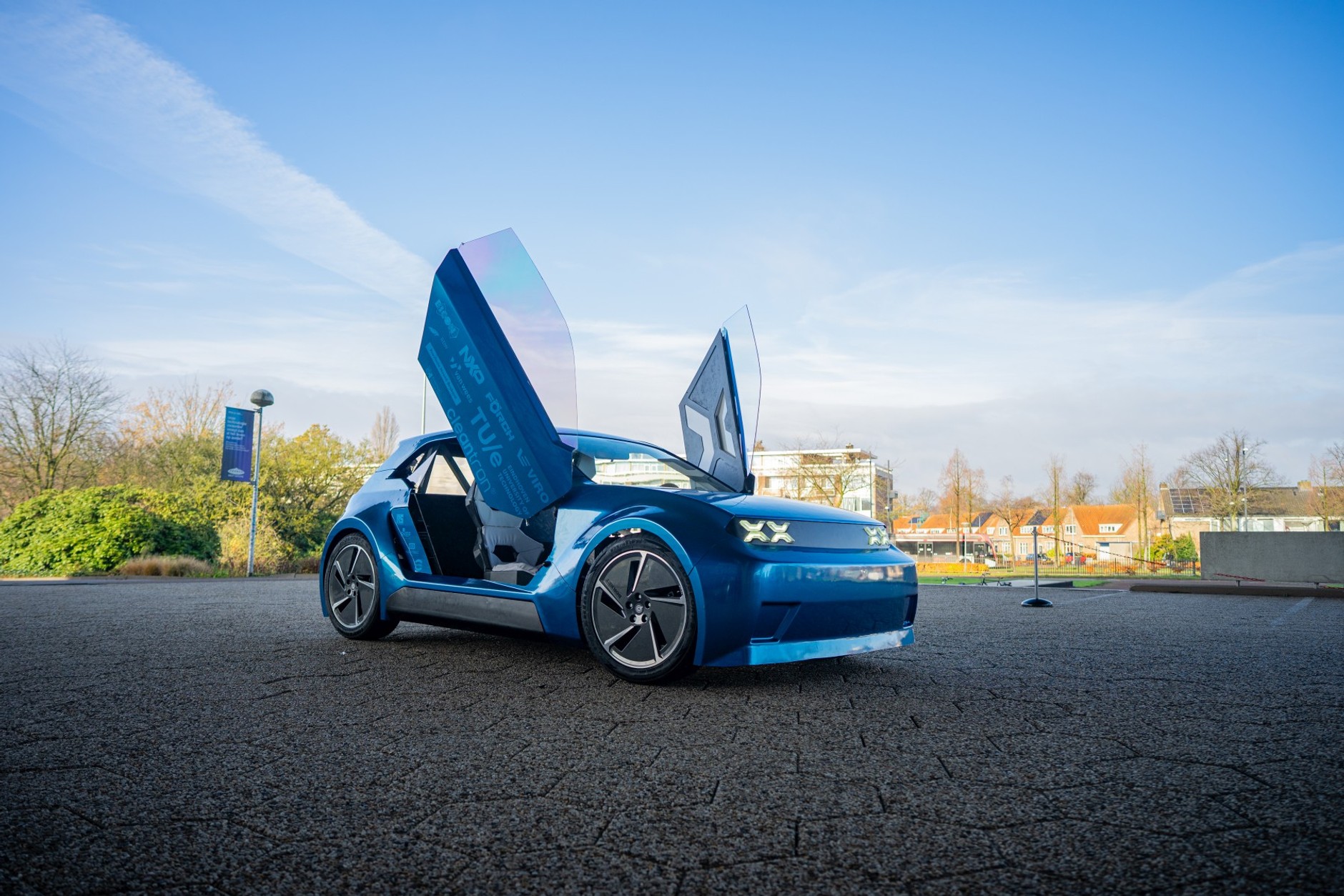 Zbudowany przez studentów z Holandii samochód koncepcyjny ARIA