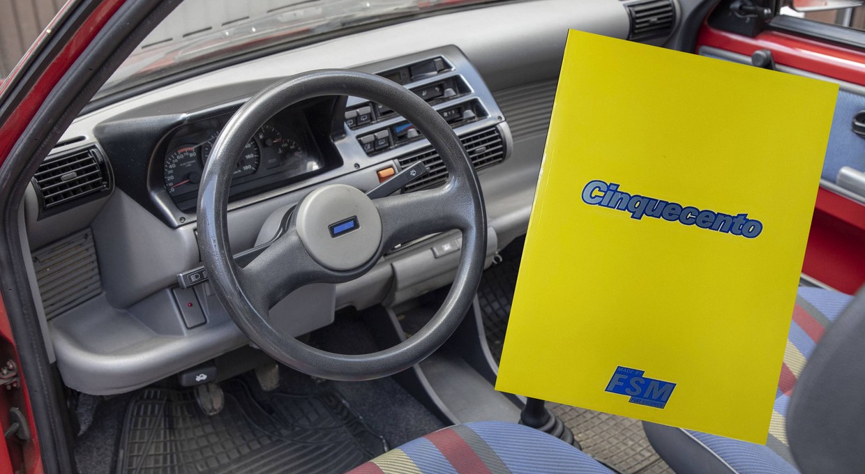 Tak Fiat reklamował Cinquecento ponad 30 lat temu. Oto żółta książeczka