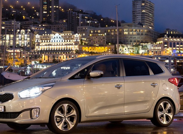 Nowa Kia Carens w polskiej ofercie