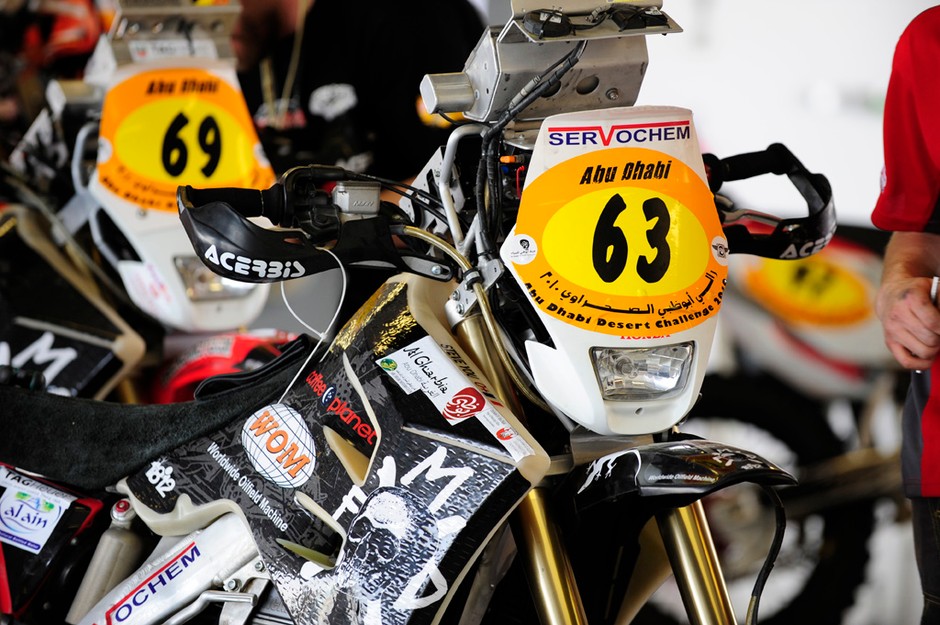 Abu Dhabi Desert Challenge 2010: Rafał Sonik gotowy do startu