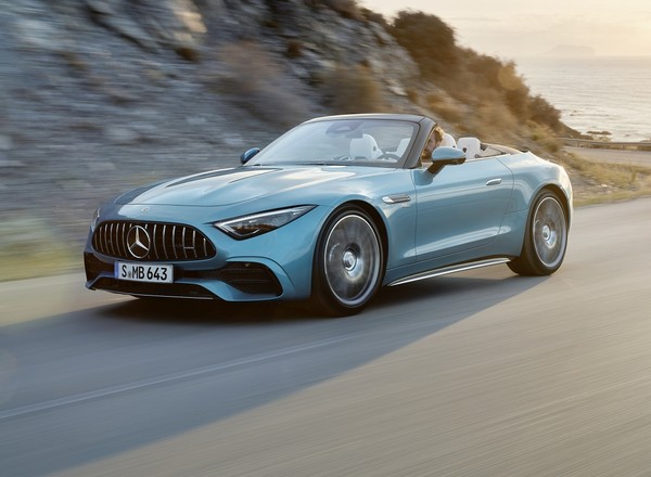 Tak małego silnika nie było w Mercedesie SL od kilkudziesięciu lat. Nowe AMG SL 43