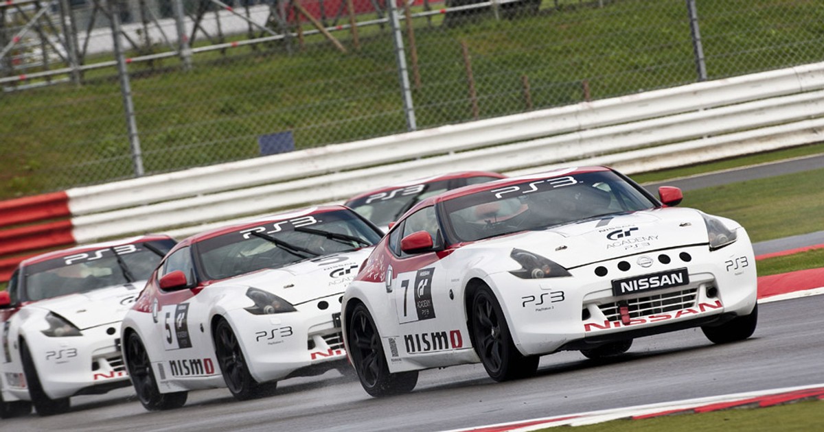 Finał konkursu Nissan GT Academy: kierowcy z komputera