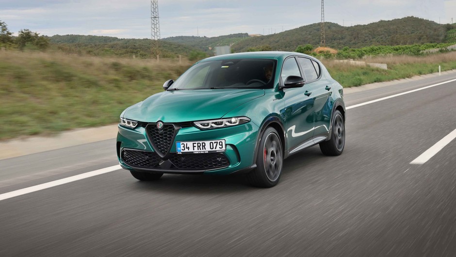 Alfa Romeo Tonale 1.6 JTD T4 1 generacja 2022 r. 