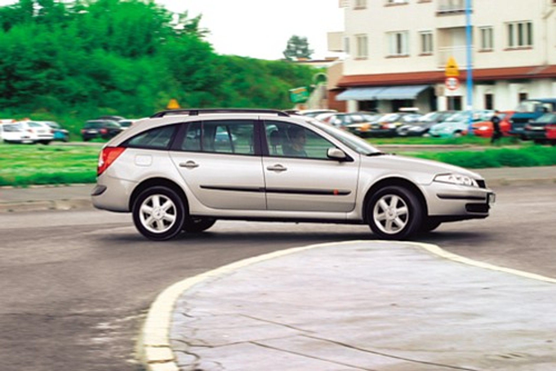 Renault Laguna GrandTour - Nie tylko na wakacje