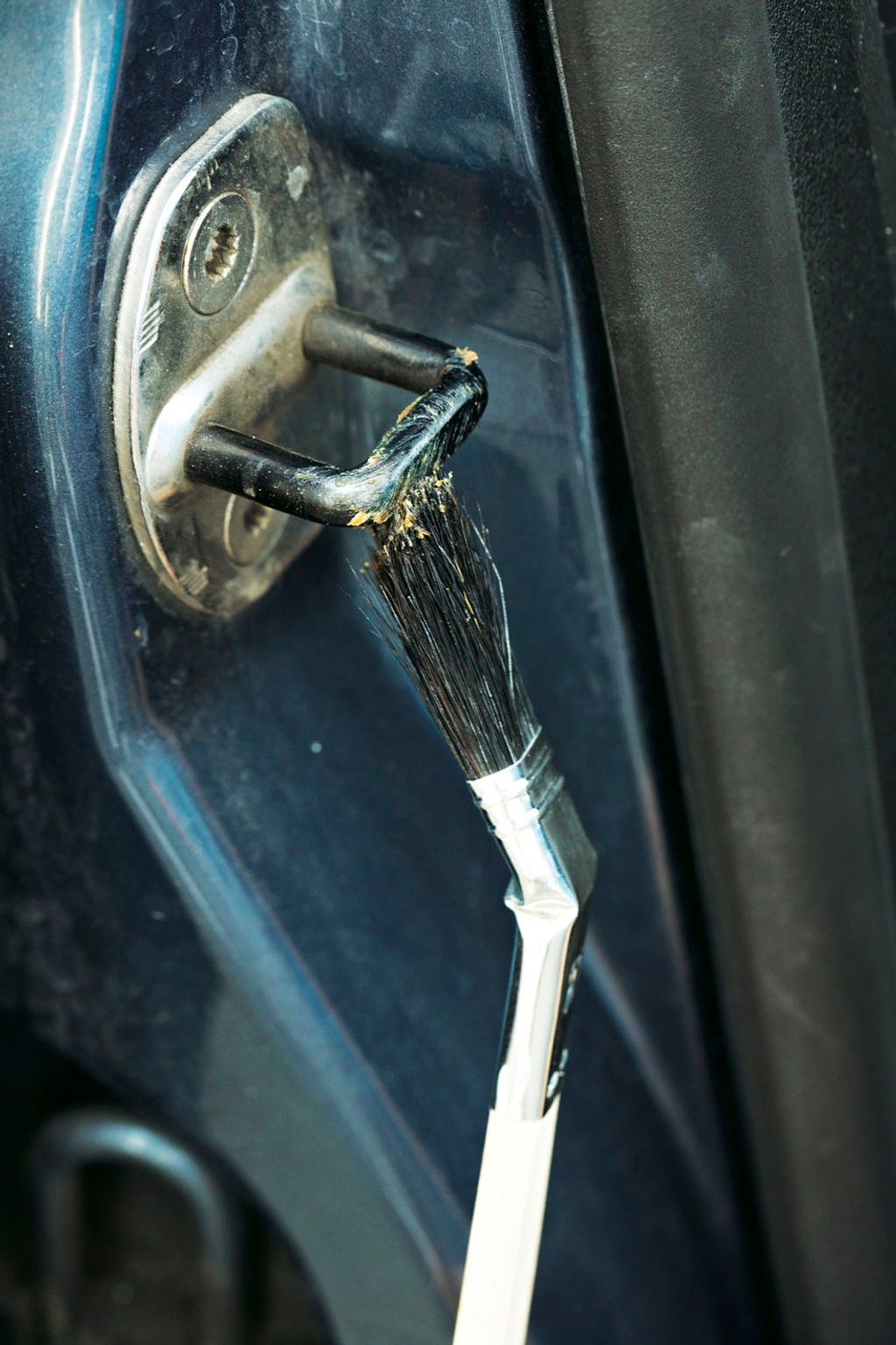 Jak usunać z auta stuki o trzaski