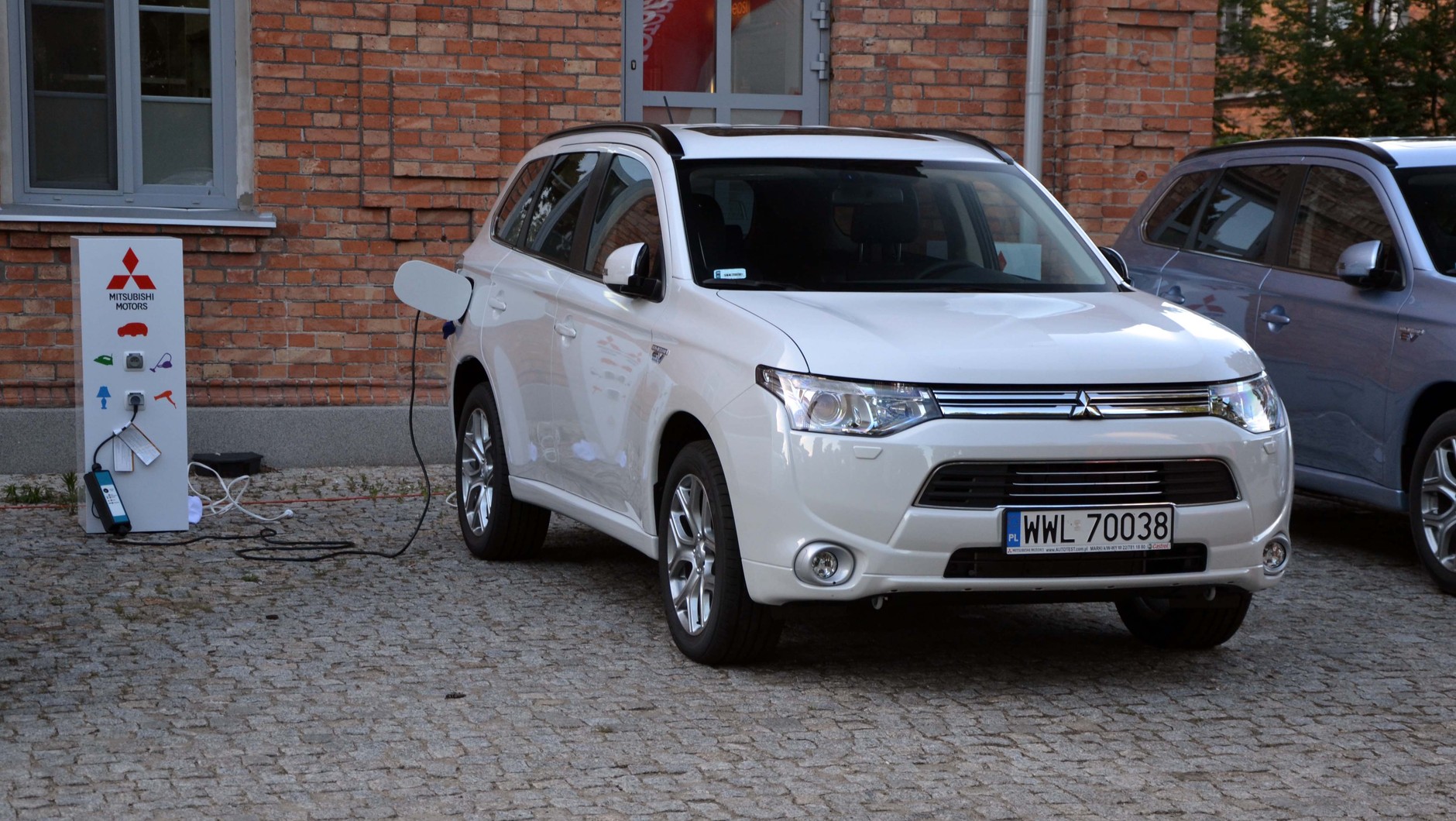Mitsubishi Outlander PHEV