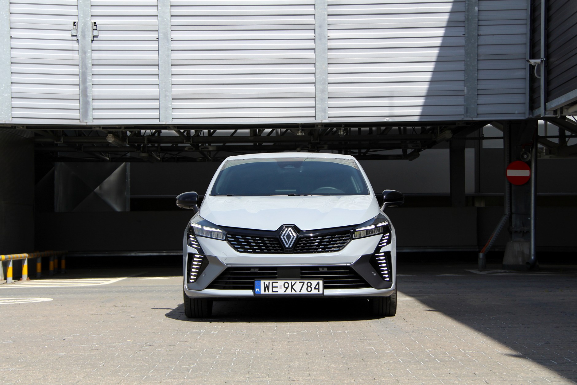 Renault Clio z układem hybrydowym ma 145 KM