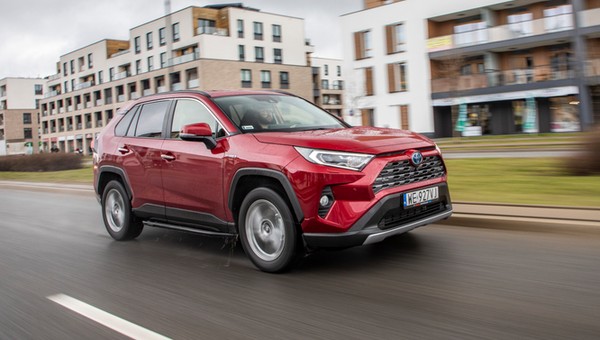 Toyota RAV4 2.5 Hybrid FWD