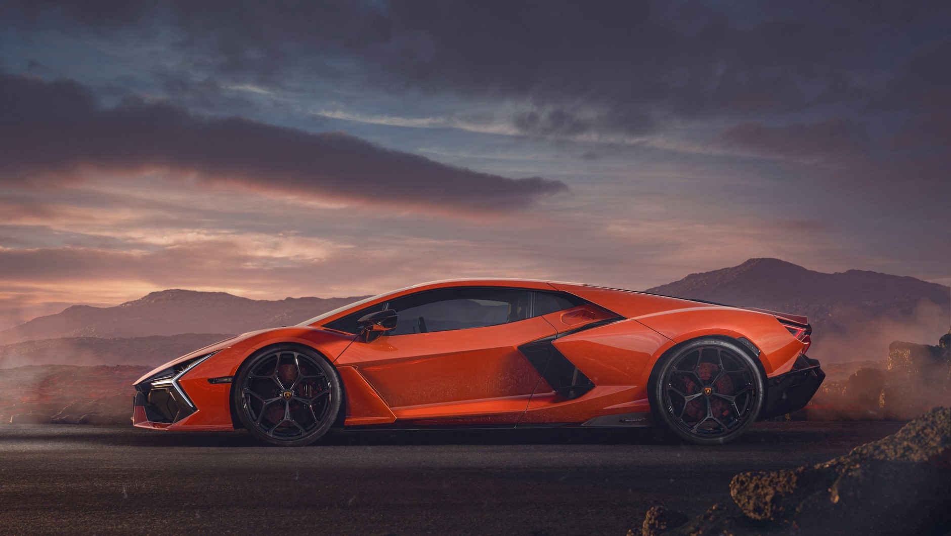 Lamborghini Revuelto (od 2023 r.)