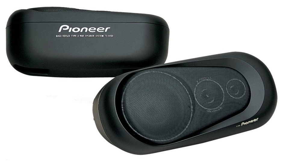 Trójdrożne zestawy Pioneer TS-X150. Pioneer określa je mianem trójdrożnych