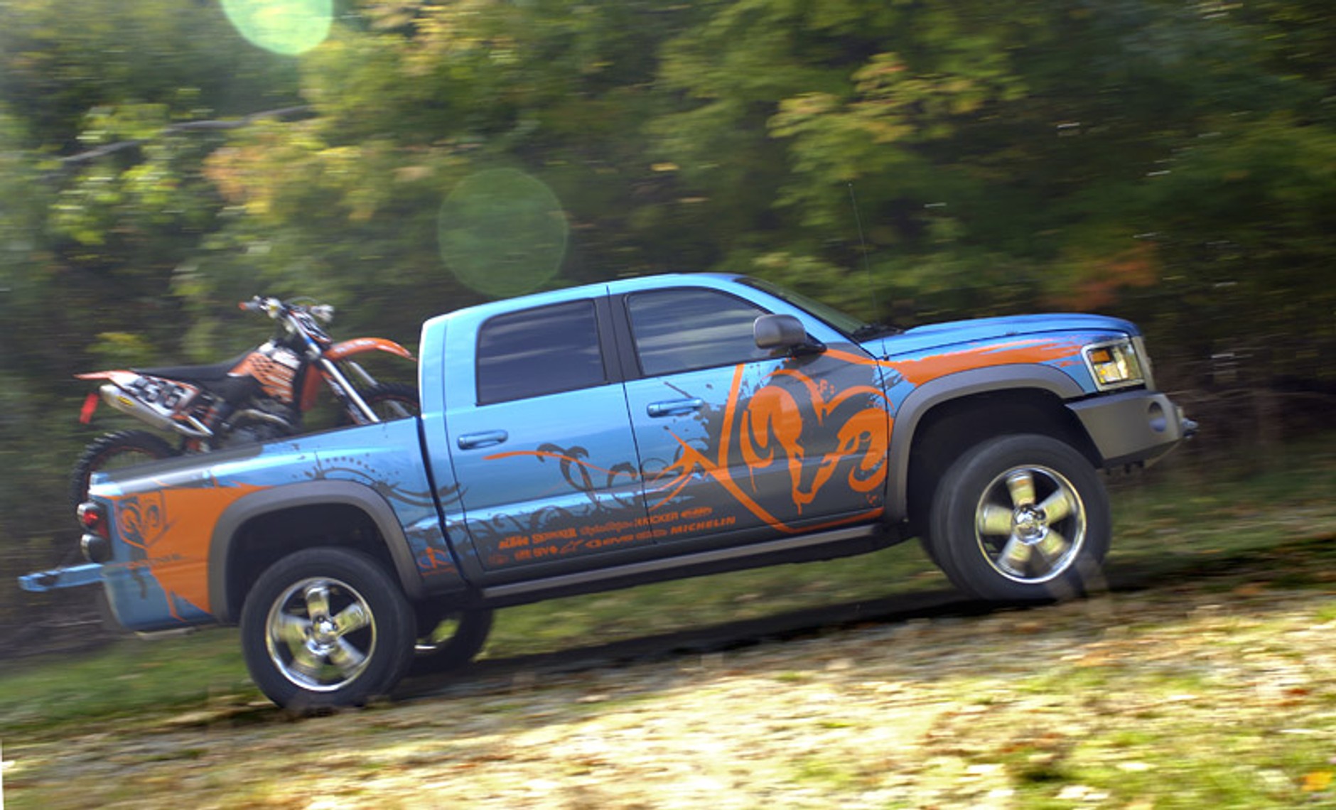 SEMA 2007: Dodge Dakota MX Warrior – transporter motocykli