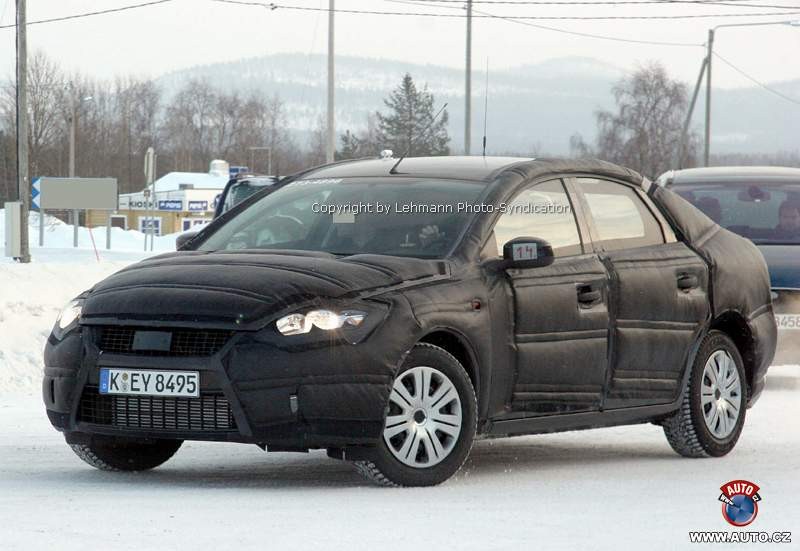 Zdjęcia szpiegowskie: nowy Ford Mondeo