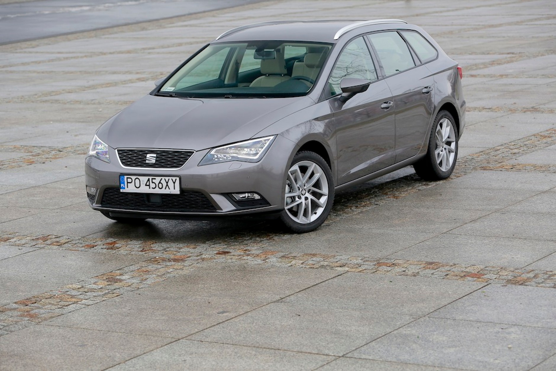 Honda Civic Tourer kontra Seat Leon ST