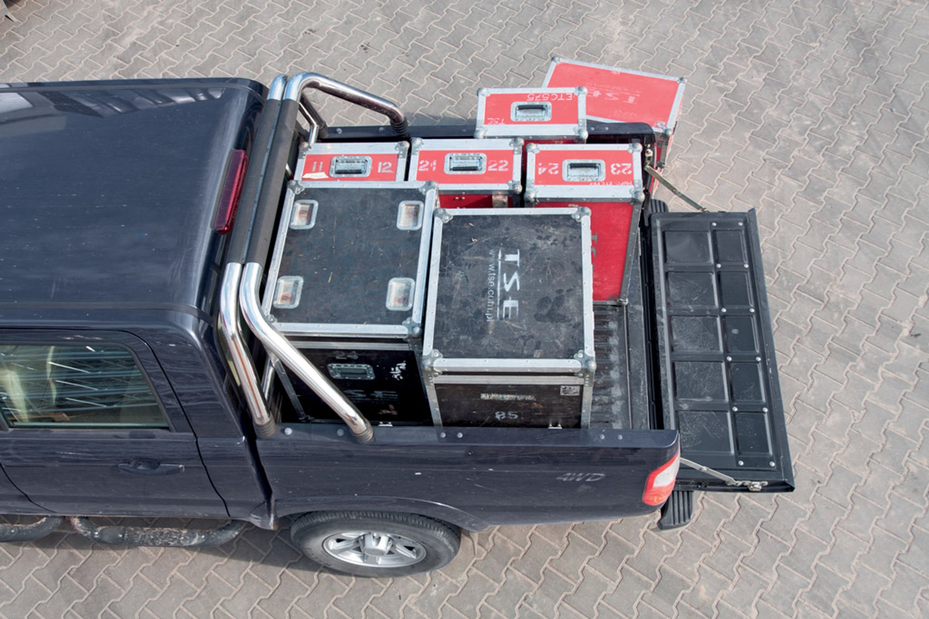 Chętni do ciężkiej pracy? Porównujemy najtańsze pikapy na naszym rynku