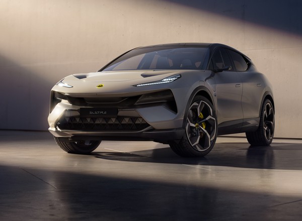 Nowy SUV Lotusa będzie miał nawet 900 KM mocy i piorunujące osiągi