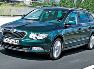 Skoda Superb Combi 2.0 TSI - Spory wyczyn dużej Skody