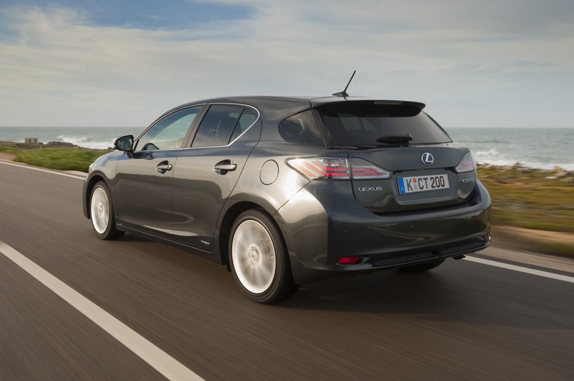 Lexus CT 200h: kompakt klasy premium