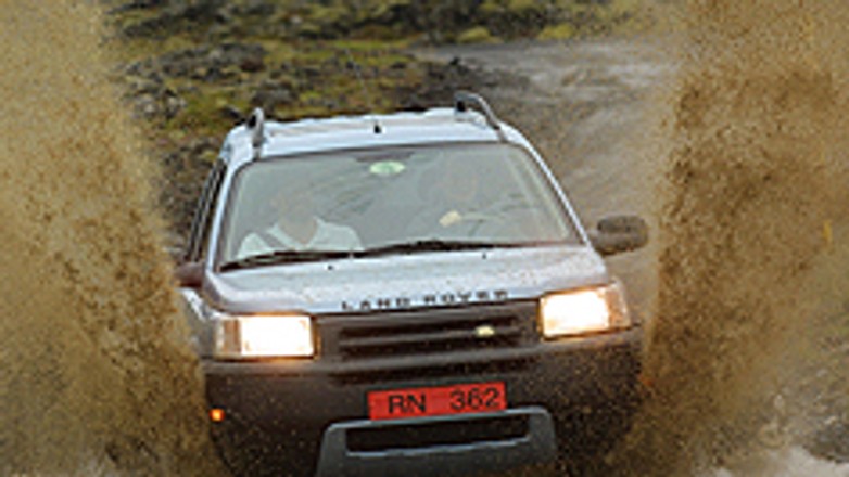 Wyspiarz atakuje, prezentacja Land Rovera Freelandera