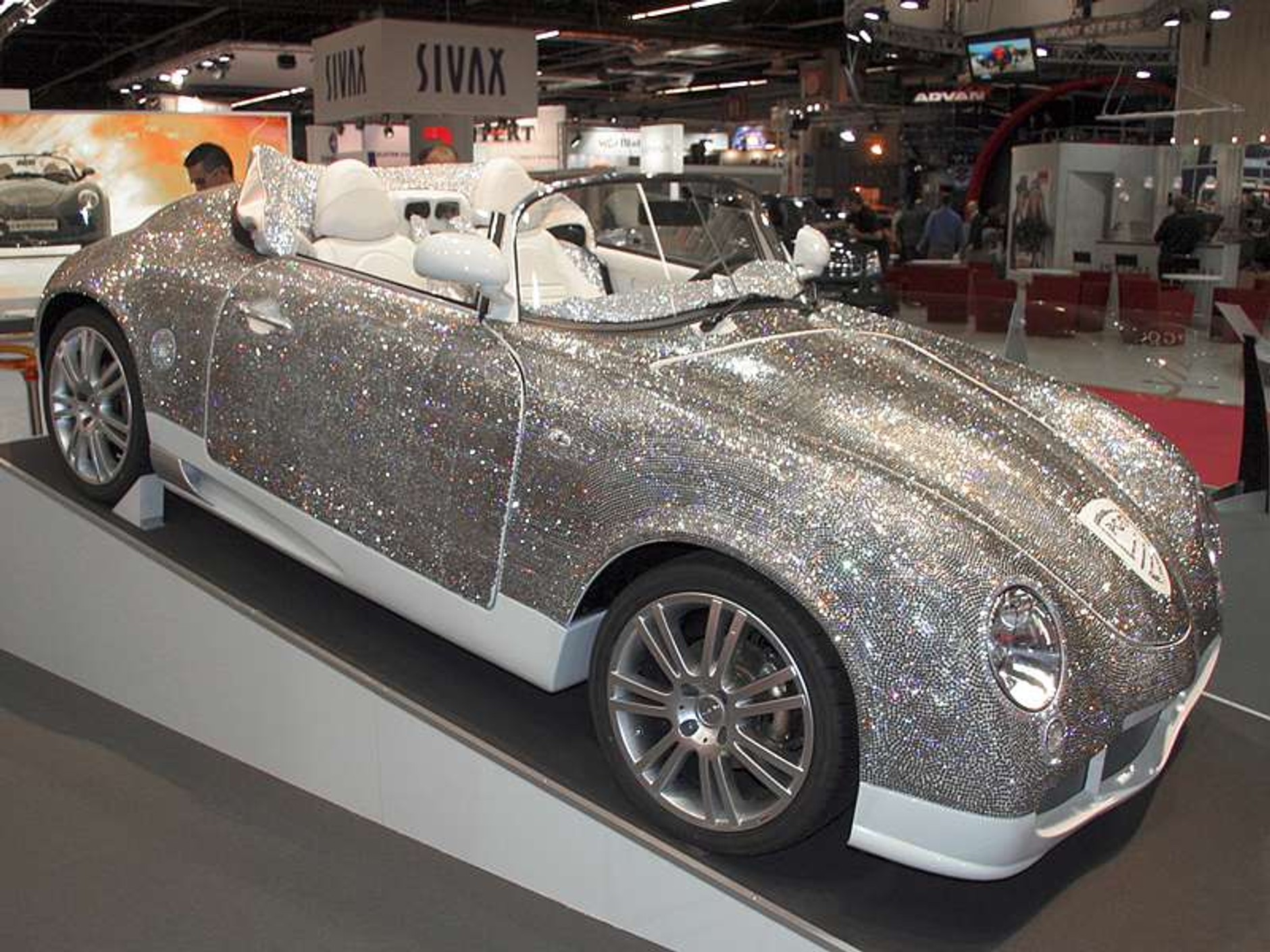 Paryż na żywo: fotogaleria z targów – Pierwszy dzień targów (1/2)