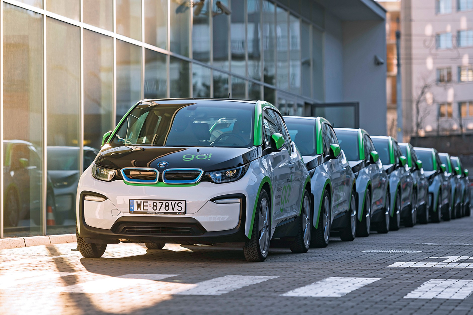 Używane auto elektryczne z wypożyczalni