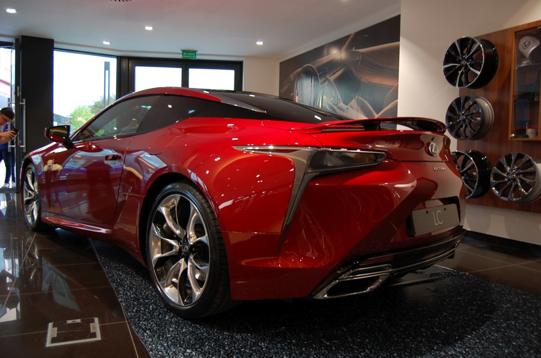 Lexus LC