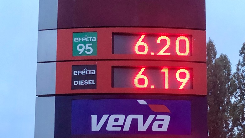 Ceny paliw na stacji Orlen, 25.10. Warszawa