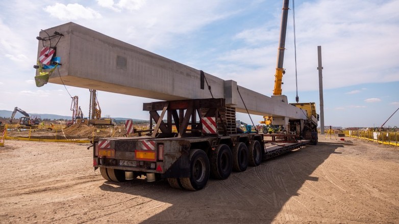 Budowa fabryki Mercedes-Benz Vans w Jaworze