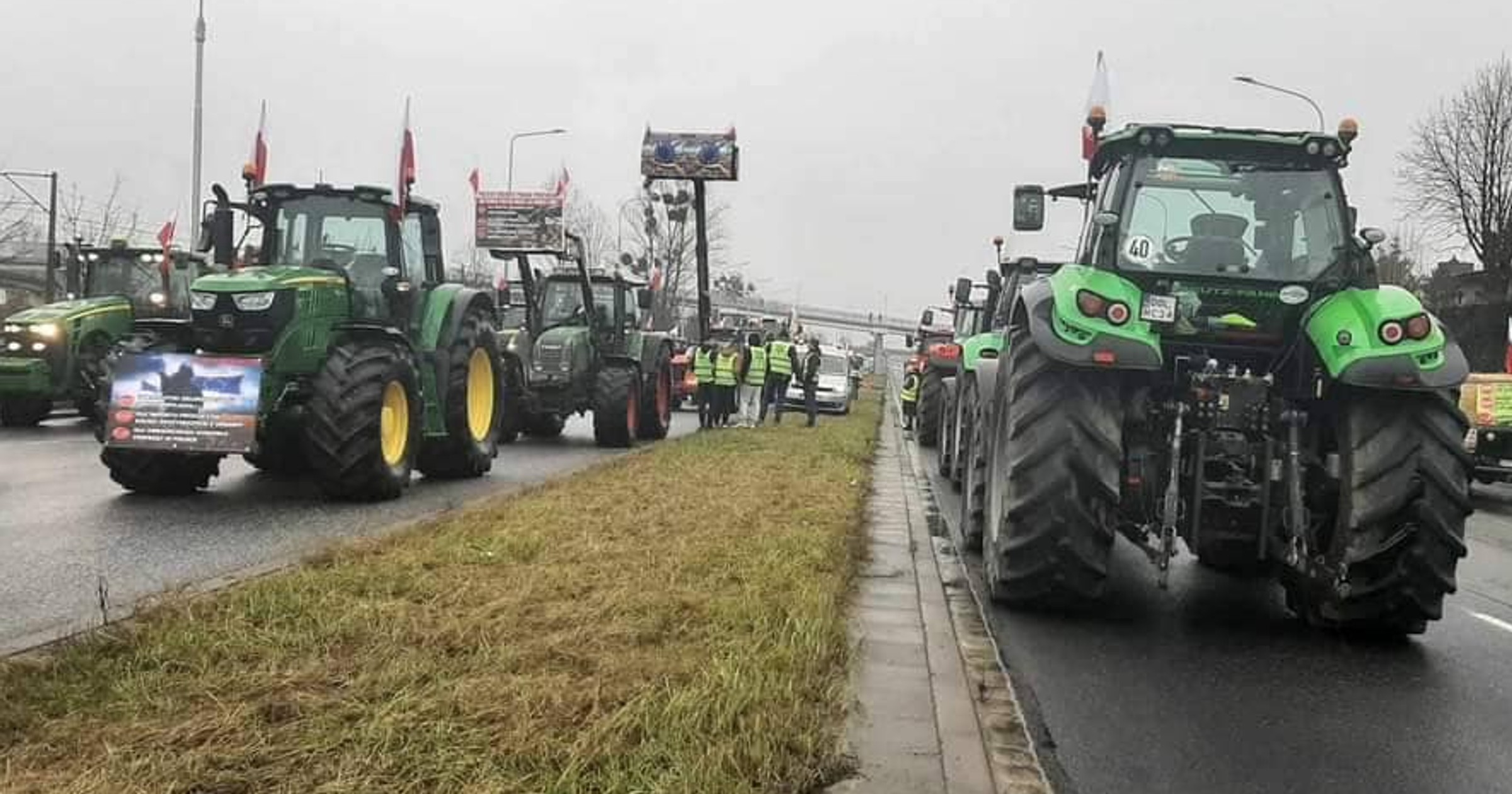 Protest rolników — w poniedziałek (12 lutego) kolejny dzień utrudnień dla kierowców