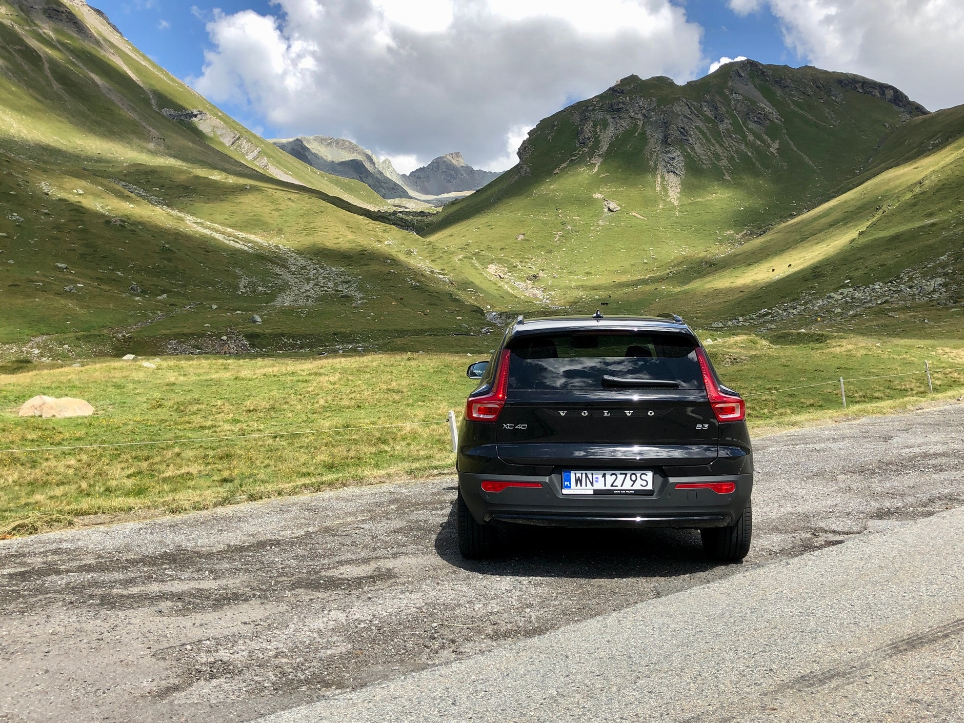 Volvo XC40 B3 Plus Dark