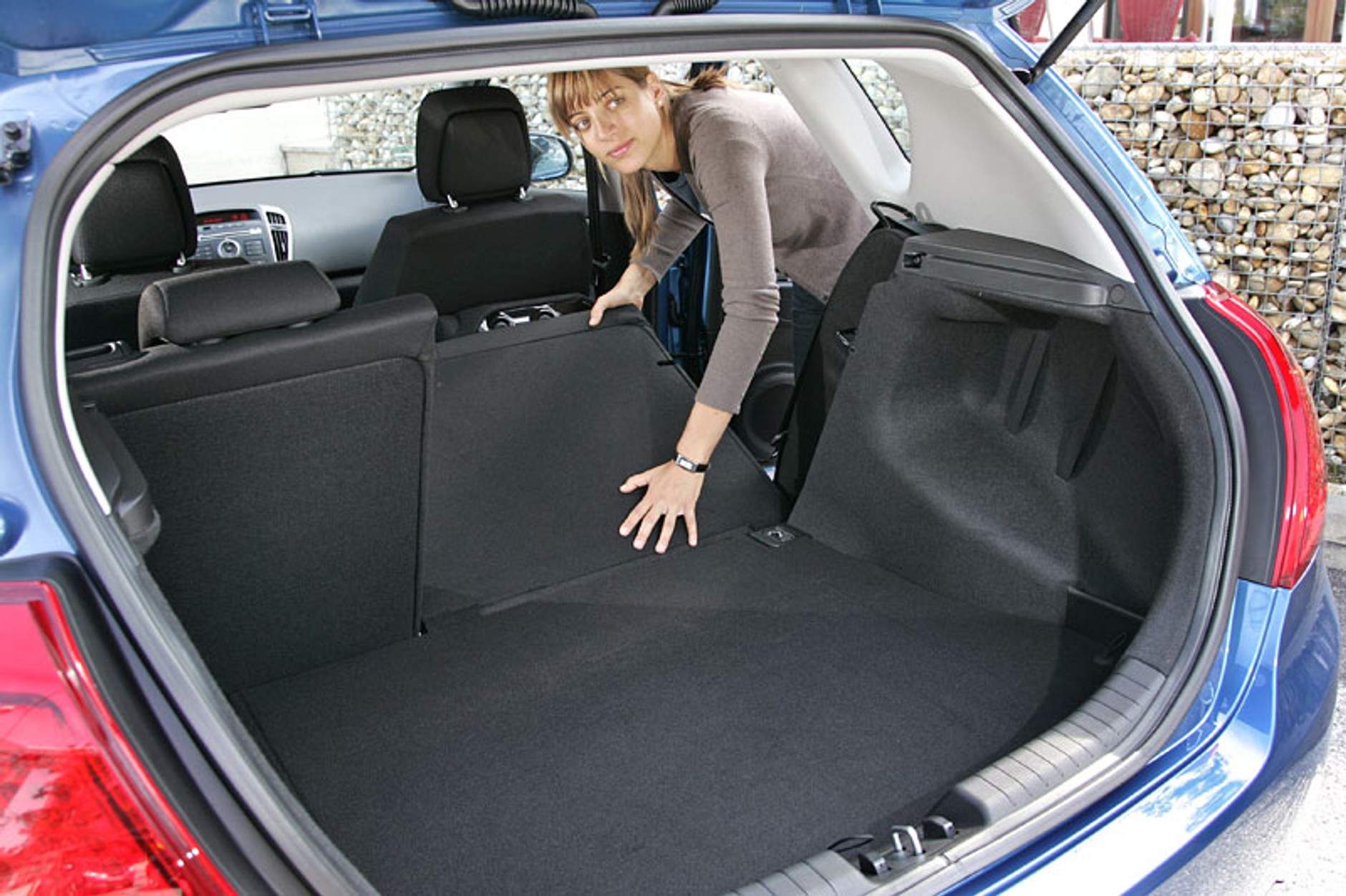 Kia cee´d 2010: pierwsze wrażenia z jazdy