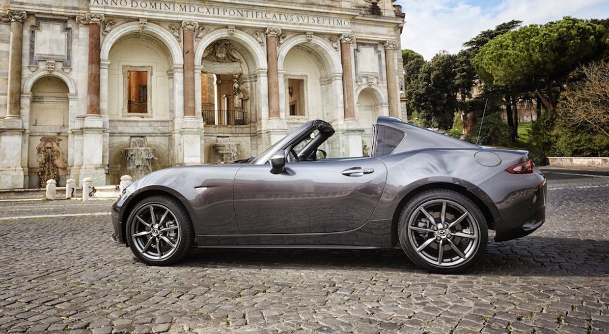 Mazda MX-5 RF w polskiej ofercie