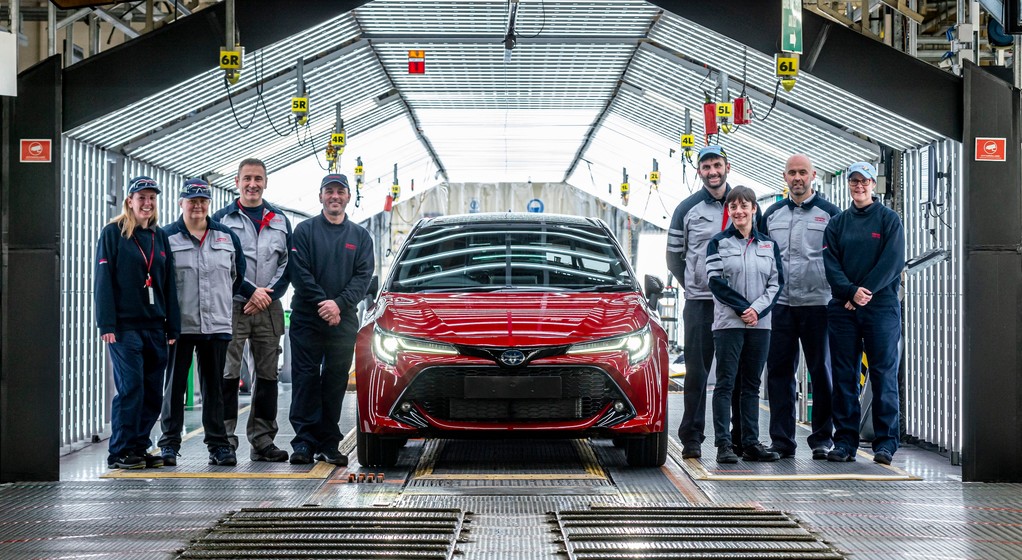 Pierwsza Toyota wyprodukowana w ramach procesu cyrkularnego