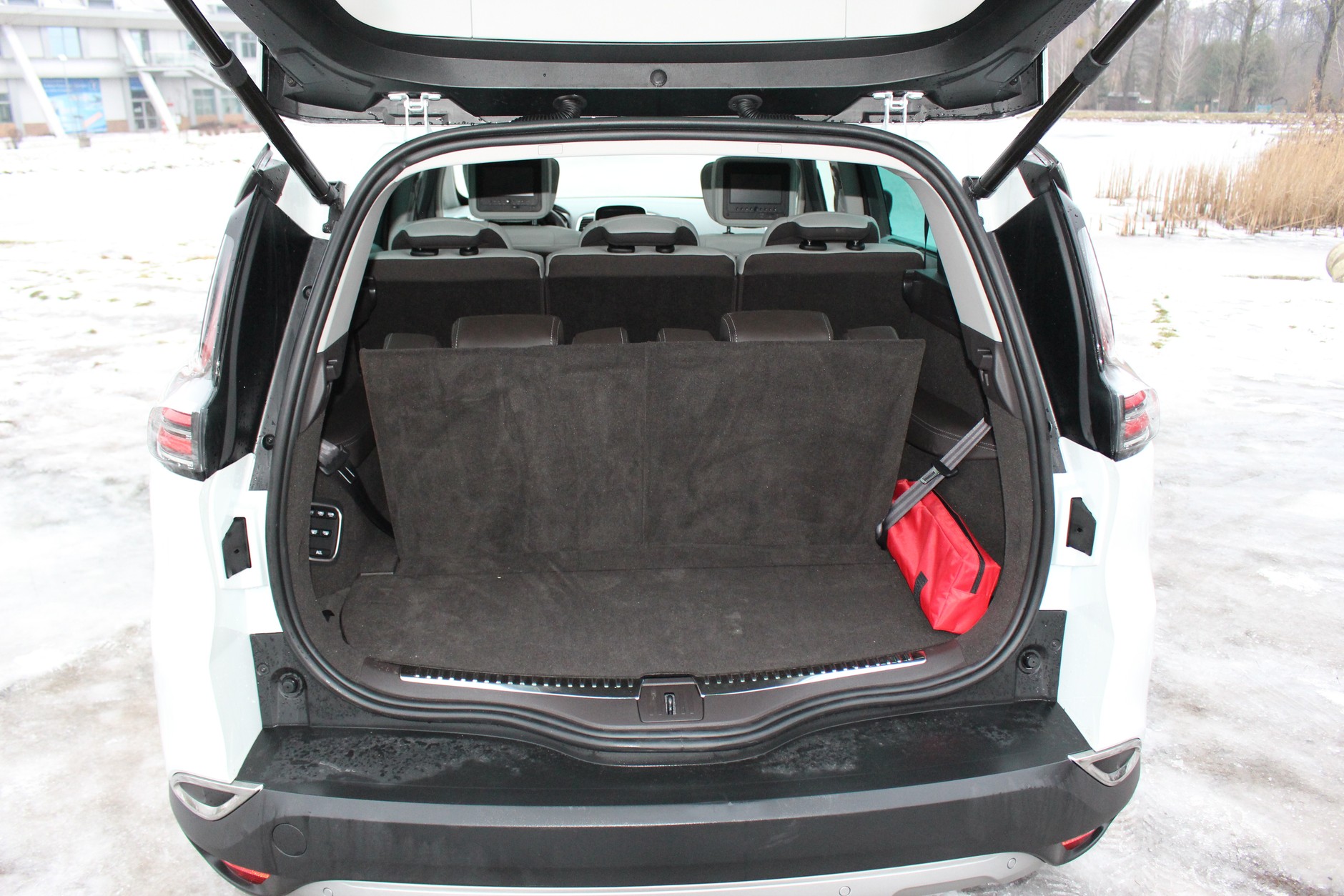 Ranualt Espace 1.6 TCe 200 KM Initiale Paris