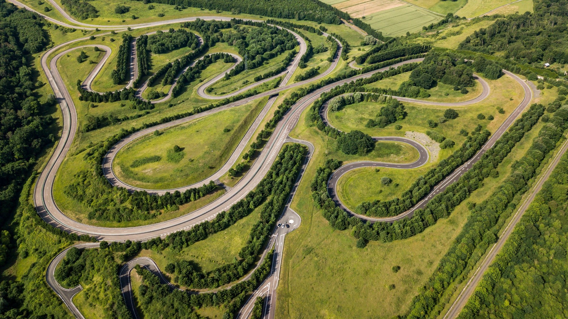 Tory testowe Renault w Aubevoye (Francja)