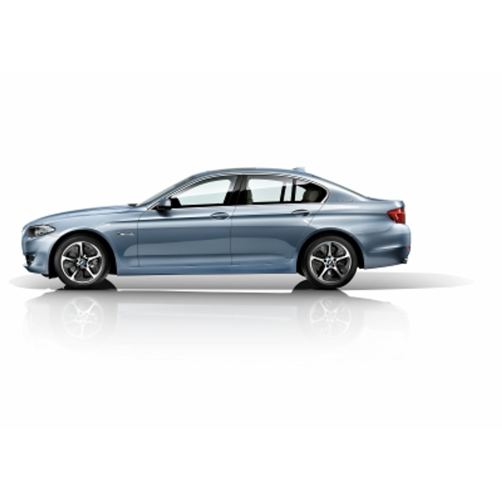 BMW ActiveHybrid 5: ekologia po bawarsku