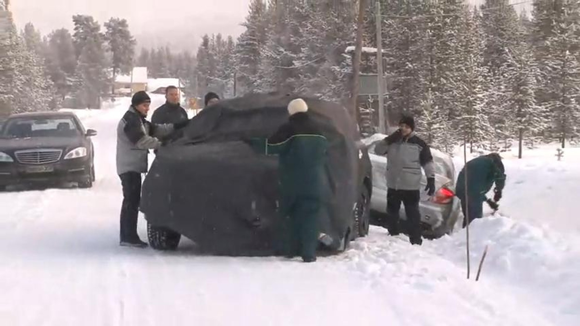Prototypowe Mercedesy zakopane. Niemcy muszą być wściekli!